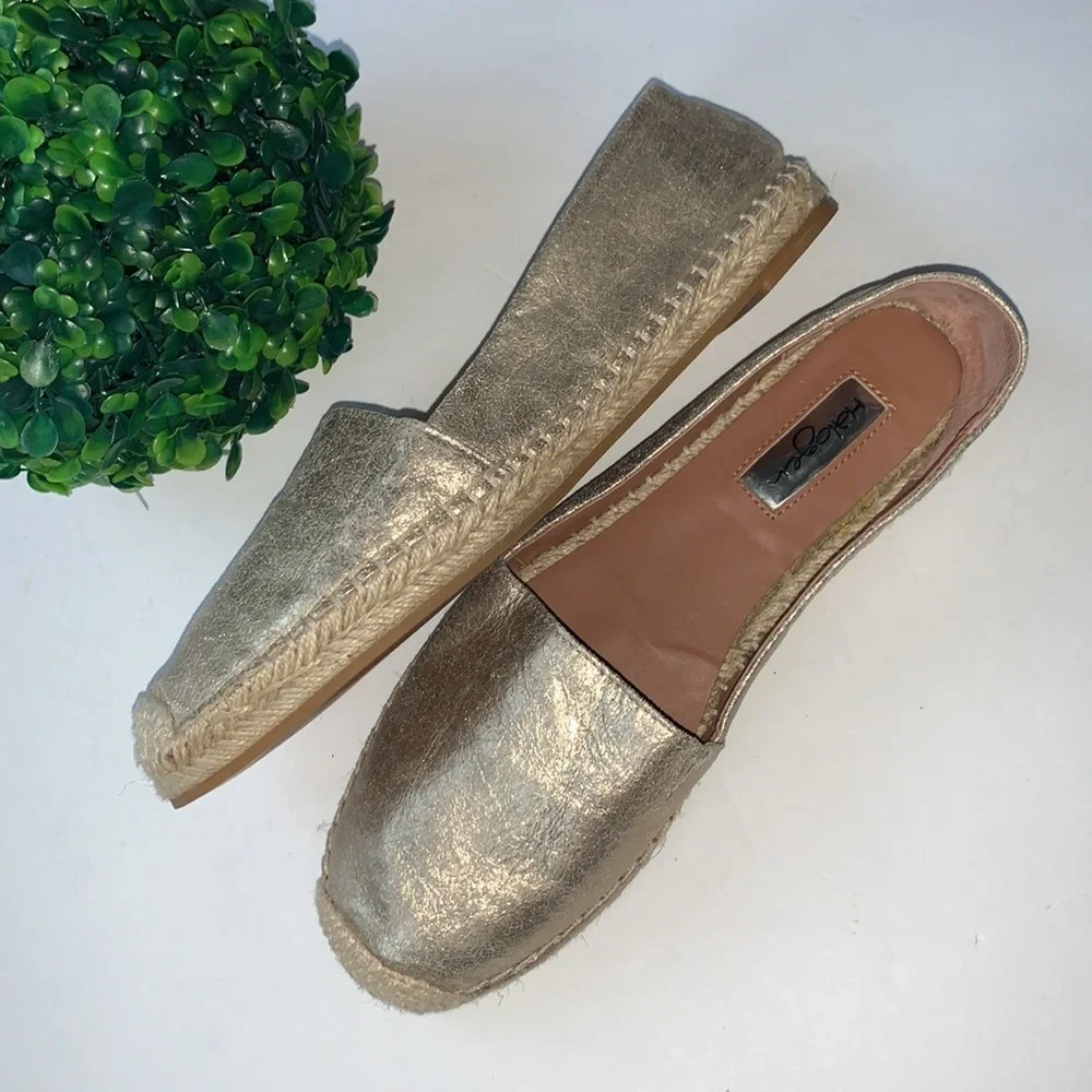 Halogen Gold‎ Leather Espadrille Flats Size 8.5